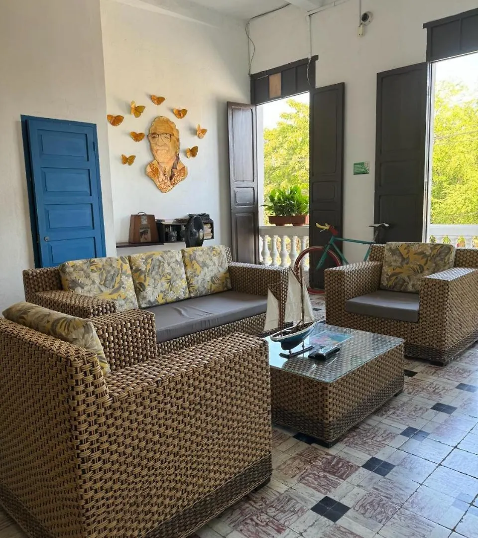 Hostal 1811 Cartagena بيت شباب